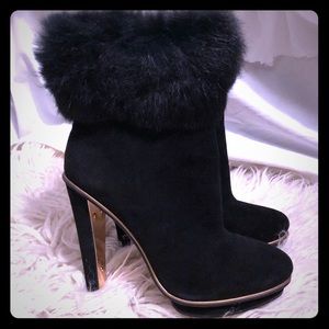 Bcbgmaxarzia suede and fur ankle boot LIKE NEW